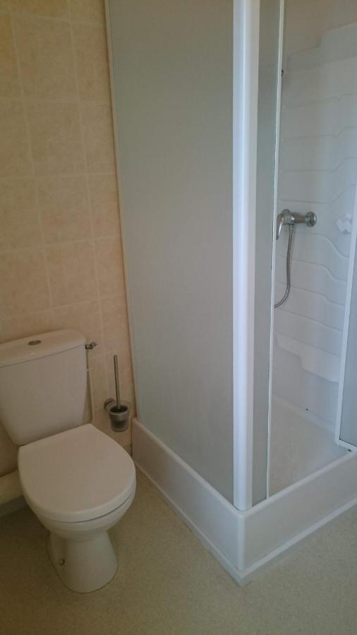 Chambres D'Hotes De L'Auberge L'Astrassadou Rezentieres Ngoại thất bức ảnh