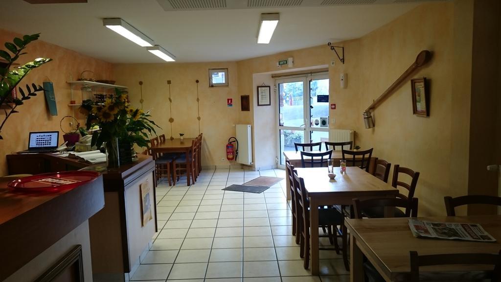 Chambres D'Hotes De L'Auberge L'Astrassadou Rezentieres Ngoại thất bức ảnh