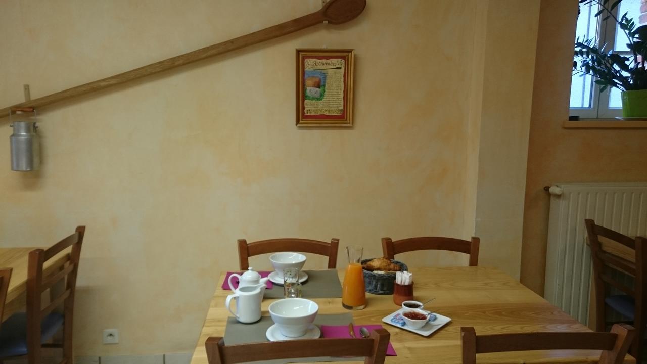 Chambres D'Hotes De L'Auberge L'Astrassadou Rezentieres Ngoại thất bức ảnh